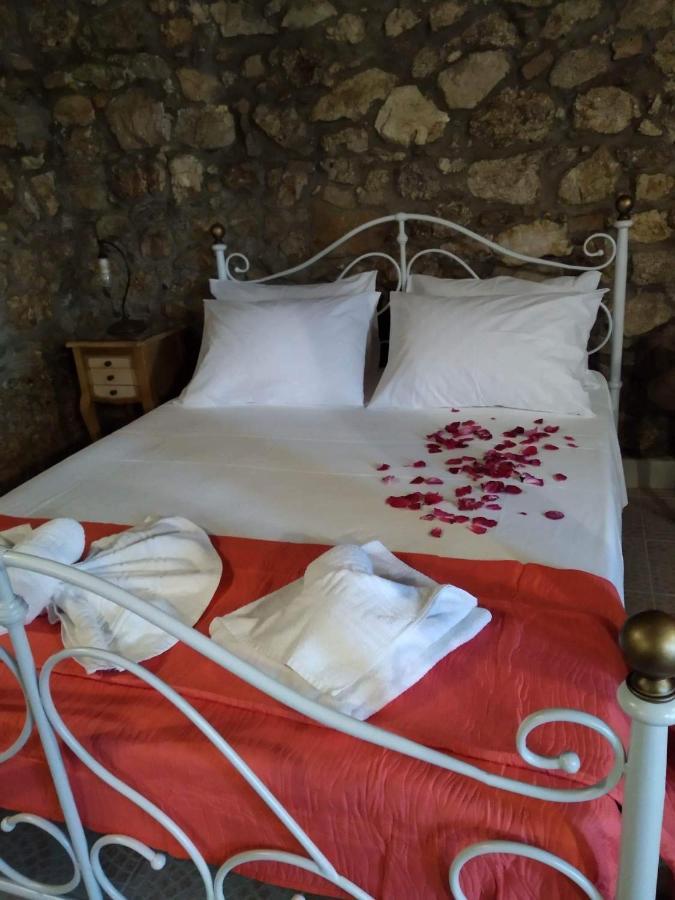 The Stone Suite Moraitika Exterior photo