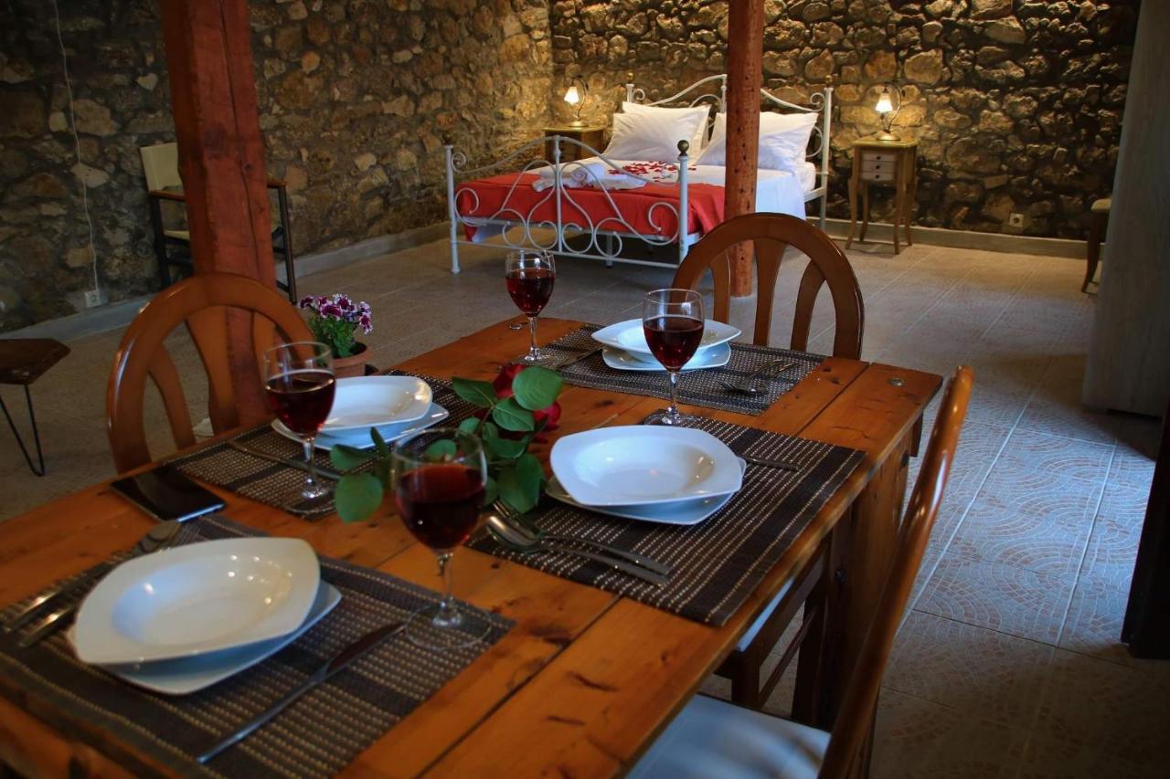 The Stone Suite Moraitika Exterior photo